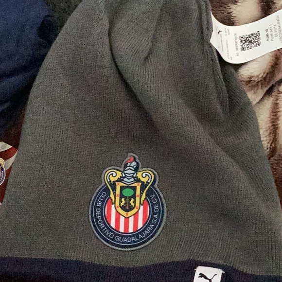 New Chivas Official T-shirt With Puma Beanie Chivas Soccer Team Size Xl . - Picture 10 of 12